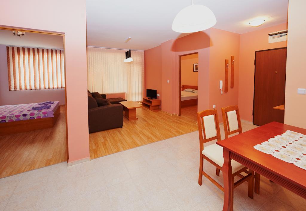 Apartments Dimitrovi เปาโมเรีย ห้อง รูปภาพ
